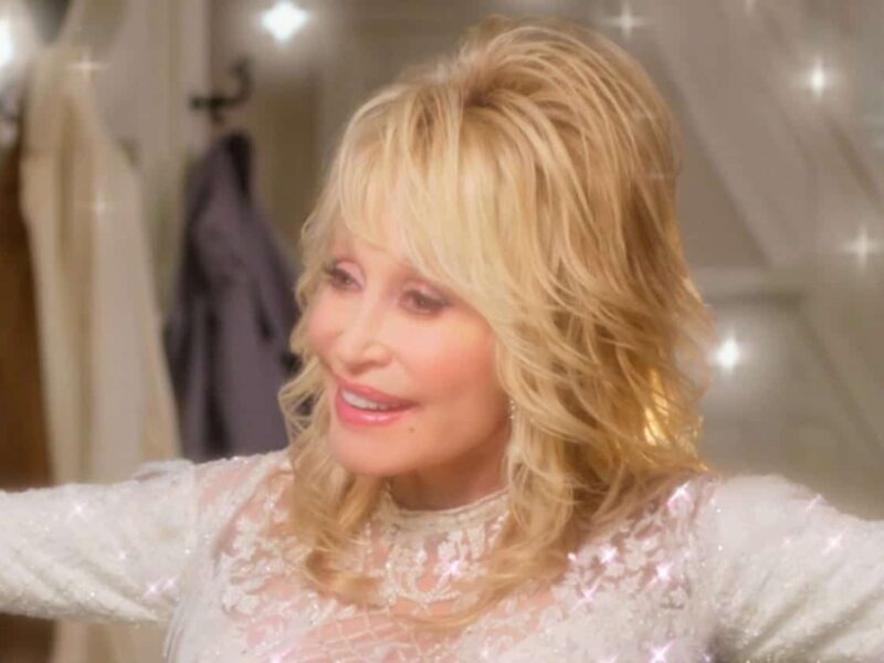 Dolly Parton: Navidad en la Plaza (2020). Estreno Netflix. Trailer