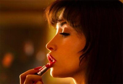 Selena (2020). Netflix Series