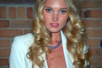 Elsa Hosk – Famosos Nacidos Hoy, 7 de Noviembre