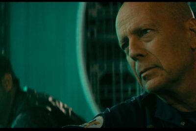 Breach (2020). Bruce Willis New Movie Releases in Decemeber. Trailer