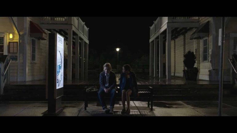 Crítica a Words on Bathroom Walls (2020). Película Adolescencia