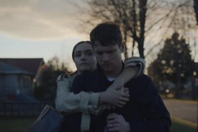 Little Fish (2020). Estreno Febrero. Trailer