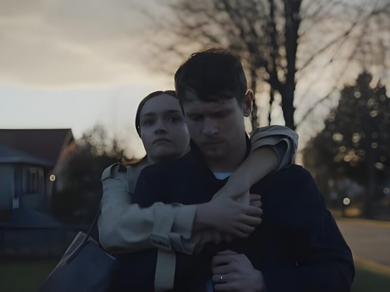 Little Fish (2020). Estreno Febrero. Trailer