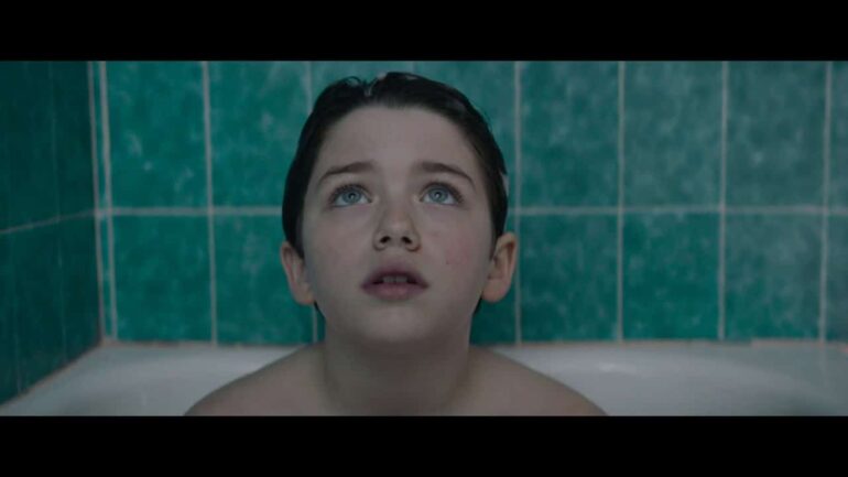 Voces (2020). Película de terror en Netflix. Crítica