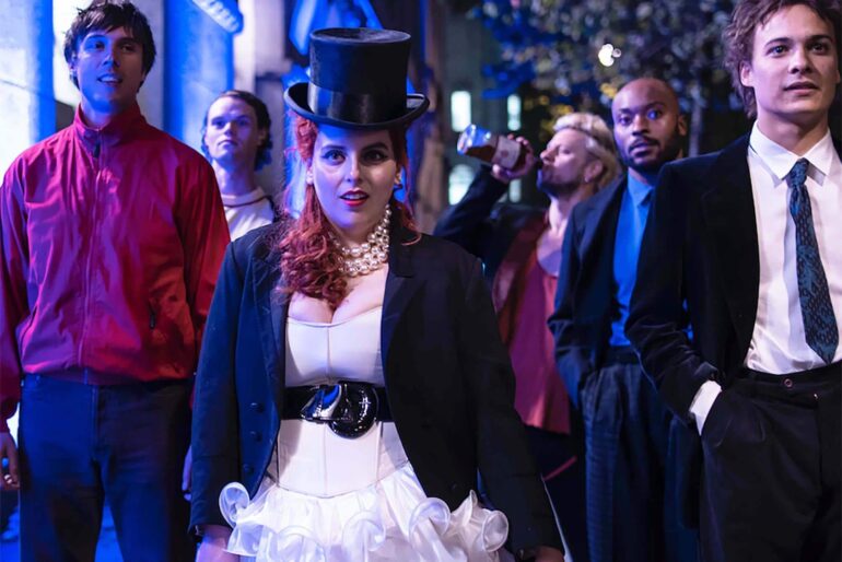 ‘How to Build a Girl’ (2019). Película. Crítica