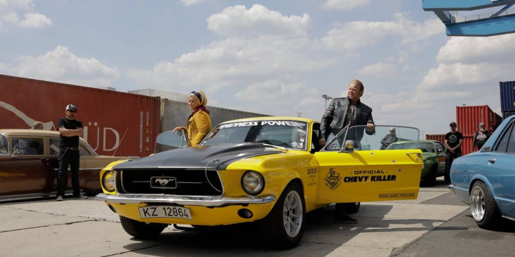 Borning: Asfalto en Llamas (2020). Película Netflix. Crítica