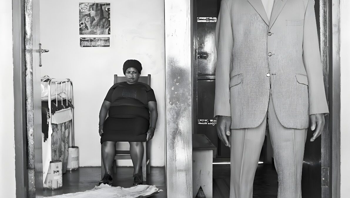 NYC Exhibitions. Pace. David Goldblatt. Strange Instrument