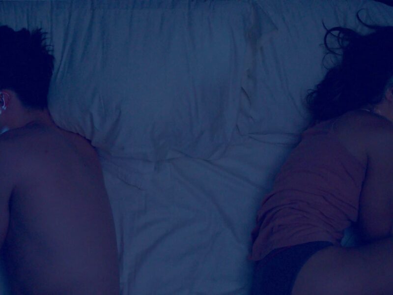 Newness (2017). Película sobre Relaciones Abiertas. Crítica