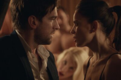 Swung (2015). Película Mundo Swinger. Crítica