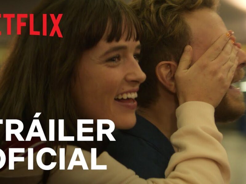 Loco por Ella (2021). Comedia Romántica en Netflix. Crítica
