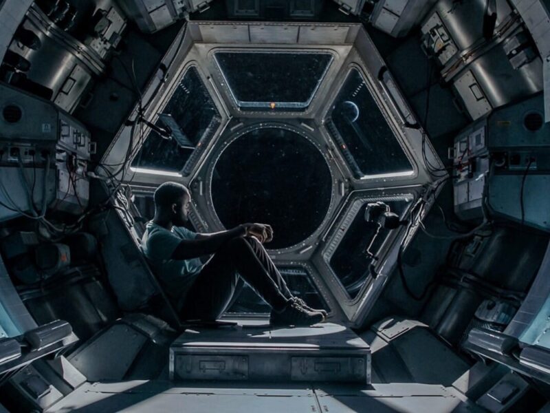 Polizón (2021). Estreno en Netflix con Anna Kendrick