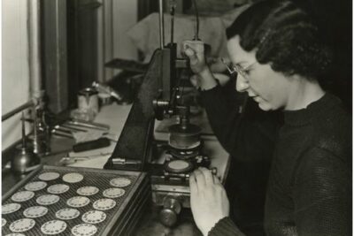Lewis Hine | On View at Howard Greenberg Gallery. NYC Exhibitions