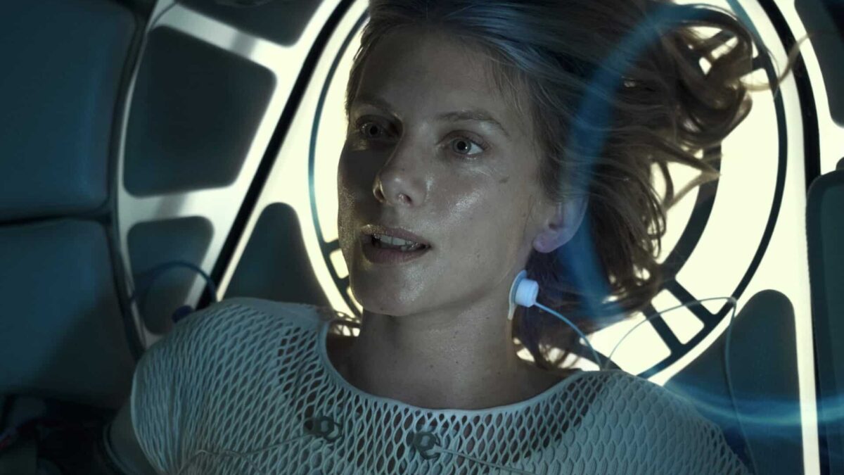 Oxígeno (2021). Estreno en Netflix. Crítica