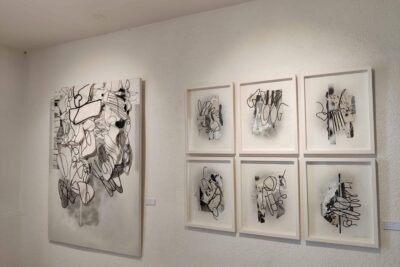 ABARTIUM Galeria de arte expone “Ideogramas” de Anna Gálvez