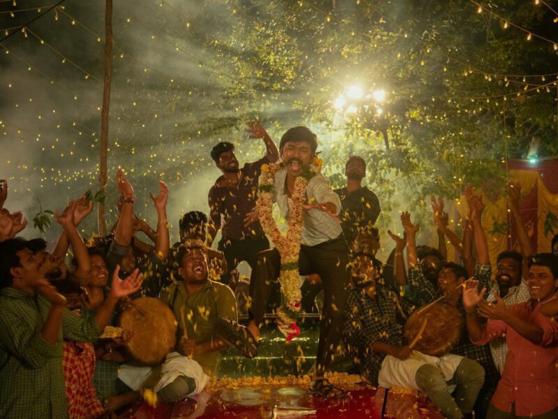 Un Mundo Complicado (Jagame Thandhiram, 2021). Estreno Bollywood en Netflix