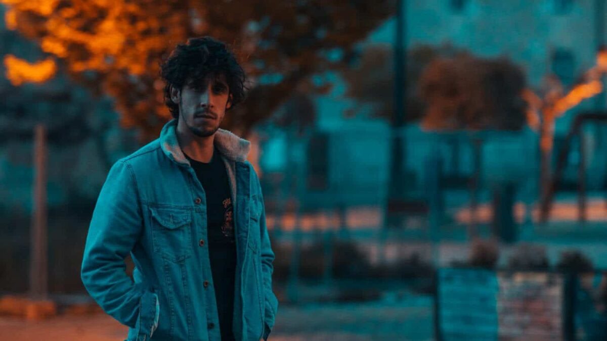 Javi Robles presenta ‘Corazones blandos para tiempos duros’