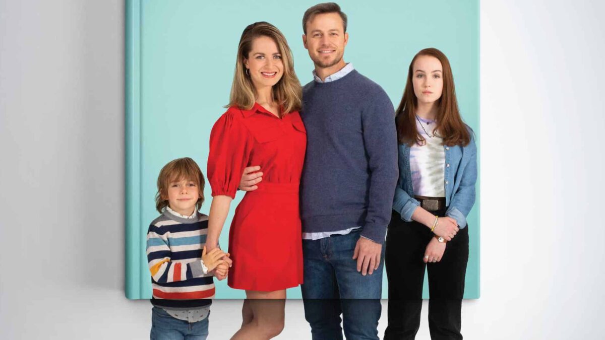 El Manual de la Familia Perfecta (2021). ·Estrenos Netflix. Crítica de la Película