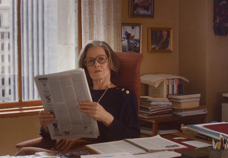 Sueños de una Escritora en Nueva York (2020). Con Sigourney Weaver. Crítica de la Película