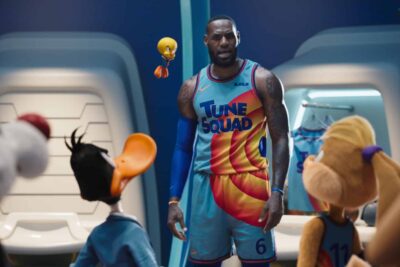 Space Jam: Nuevas leyendas (2021). Crítica de la Película ccon LeBron James
