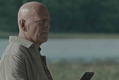 Out of Death (2021). Película con Bruce Willis. Crítica