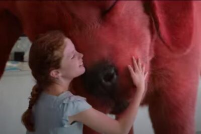 Estreno Septiembre: Clifford, el Gran Perro Rojo (2021). Trailer Película