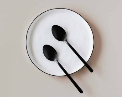 Cómo Colocar los Cubiertos en la Mesa