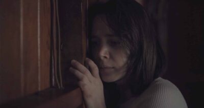 Bleed with Me (2020). Una película escrita y dirigida por Amelia Moses