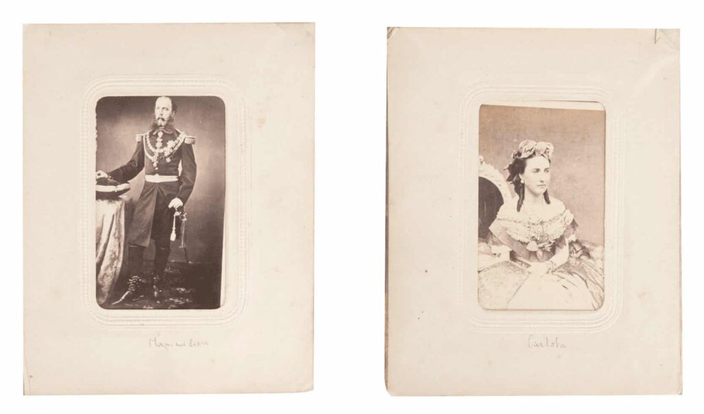 Encuentran en París álbum inédito que contiene fotos de Maximiliano y Carlota