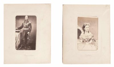 Álbum inédito que contiene fotos de Maximiliano y Carlota