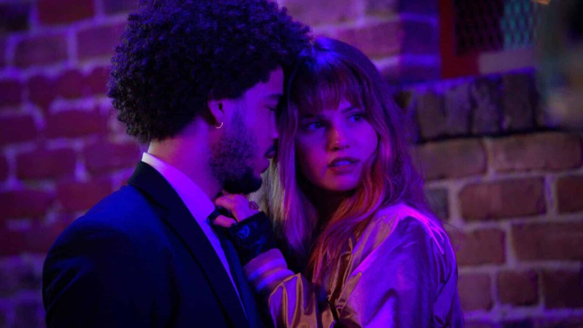 Night Teeth (2021). Netflix Horror Movie