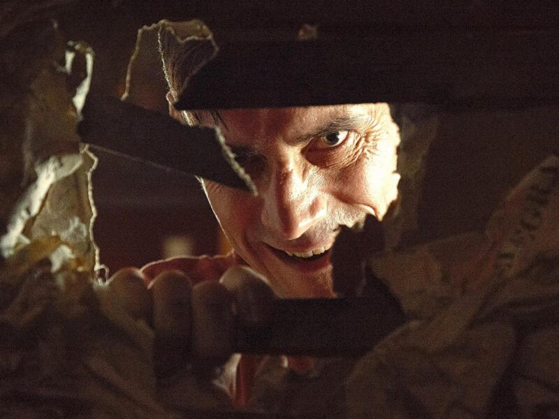 Girl on the Third Floor (2019). Terror. Crítica de la Película