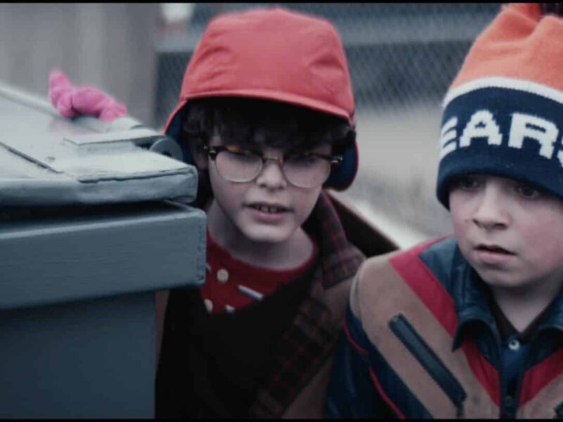 Navidad en 8 Bits (2021). Comedia Infantil Navideña