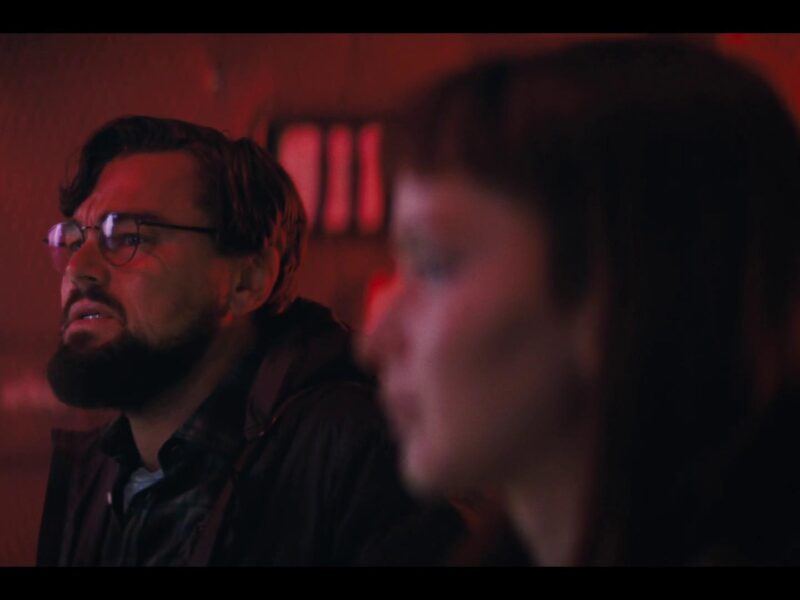 No Mires Arriba (2021). Película Netflix. Trailer y Fecha de Estreno