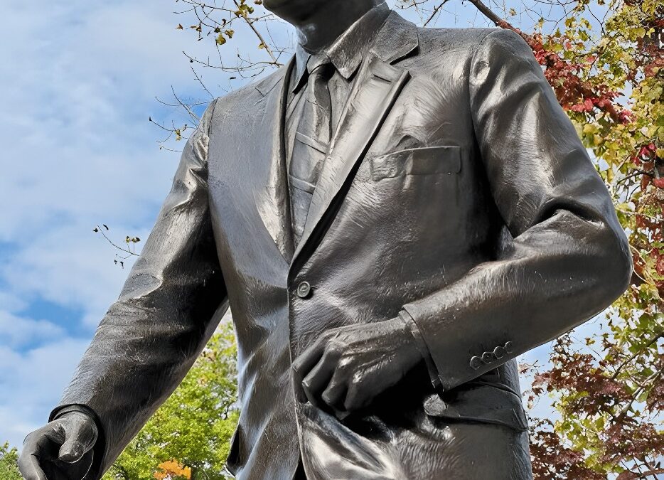 StudioEIS Creates JFK Sculpture for Kennedy Center 50th Anniversary