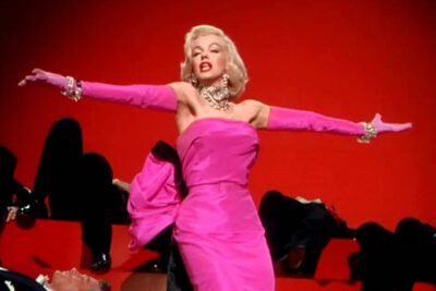 Marilyn Monroe a los cien: la mujer que firmó todo lo que llamaron accidente