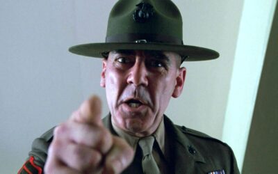 Full Metal Jacket: Kubrick samler en marinesoldat fra bunden og sender ham så ud i ruinerne