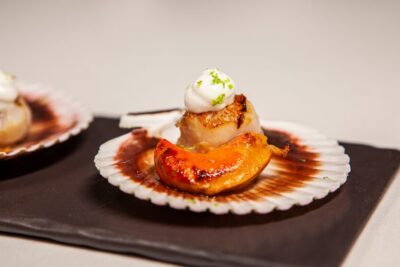 Bodega de los Secretos explica el protocolo del marisco