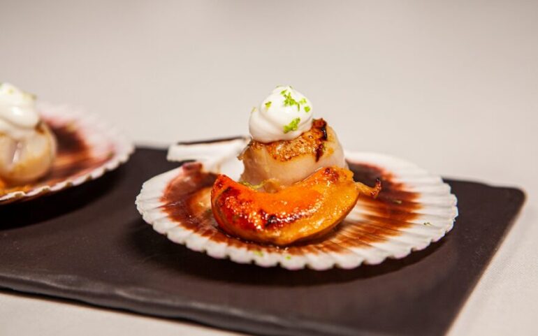 Bodega de los Secretos explica el protocolo del marisco