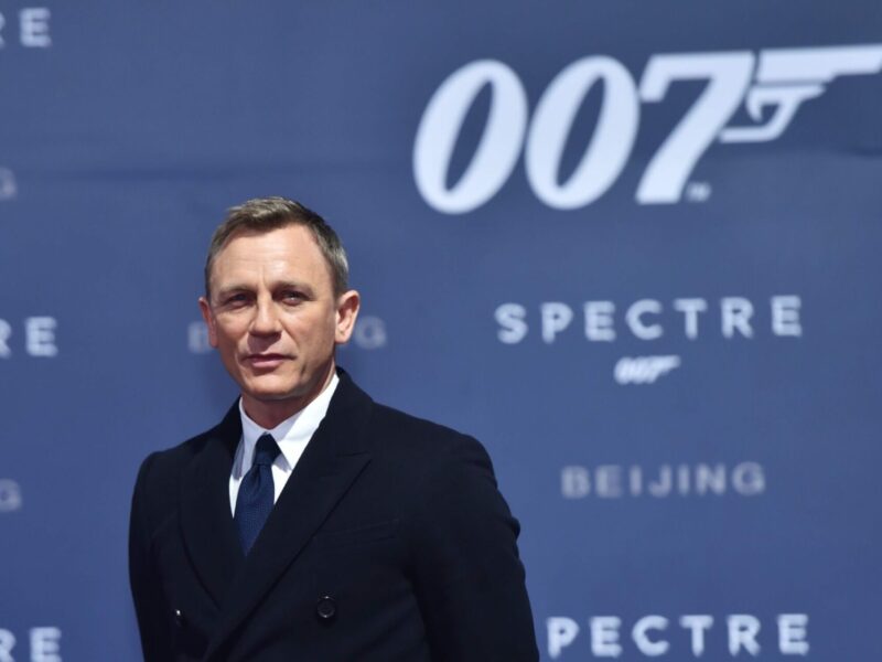 Daniel Craig