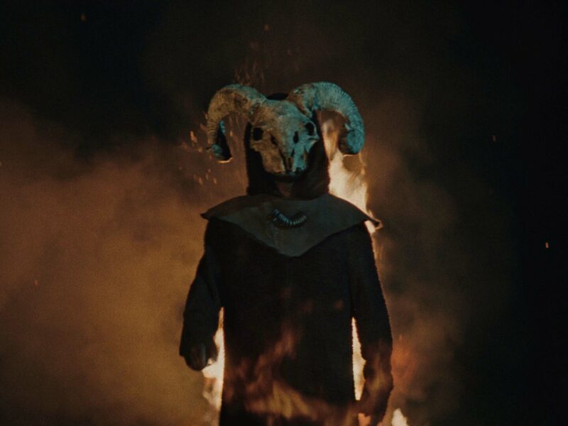 The Long Night (2022). Crítica de la Película