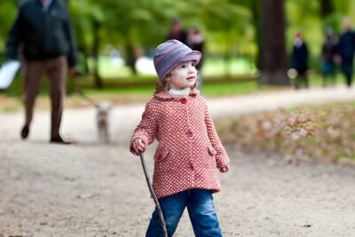 Tendencias de moda en chaquetas de niña para vestir en invierno