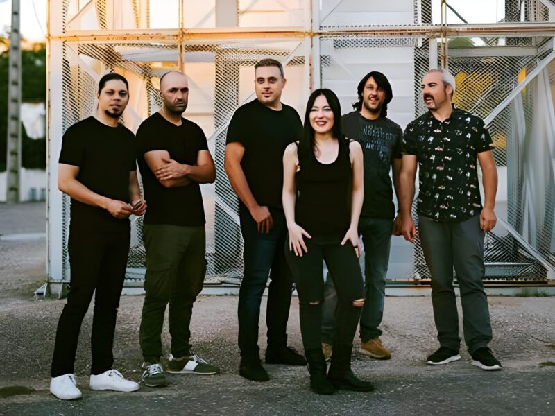 Monalisa: Nuevo Single: Tormenta de Fuego