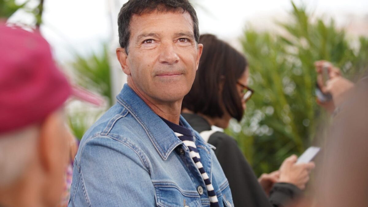 Antonio Banderas – Biography, Movies, Quotes, Videos