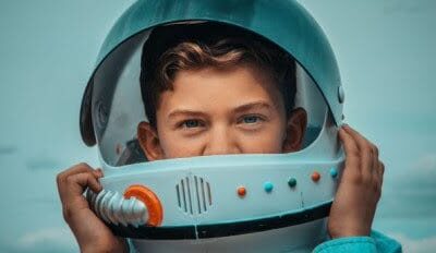 Praga, 1941, (Jóvenes rubios no paran de gritar frente a mi casa) se estrena en el teatro Fernán Gómez. Centro Cultural de la Villa