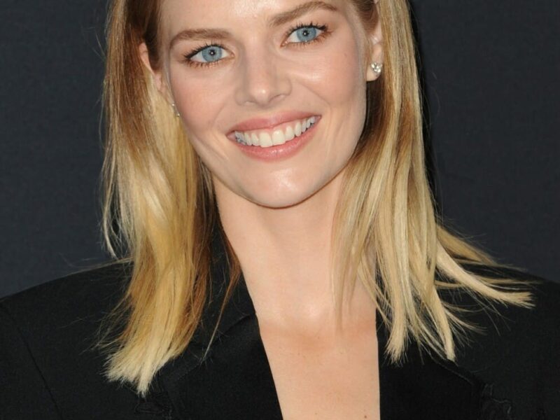 Samara Weaving – Biografía, Películas, Frases