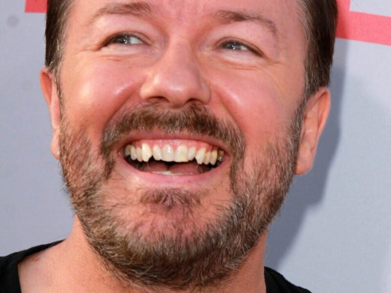 リッキー・ジャーヴェイスとは？俳優、コメディアン