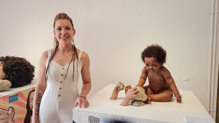 Cristina Jobs: La piedra e hiperrealismo. Abartium Galería de Arte