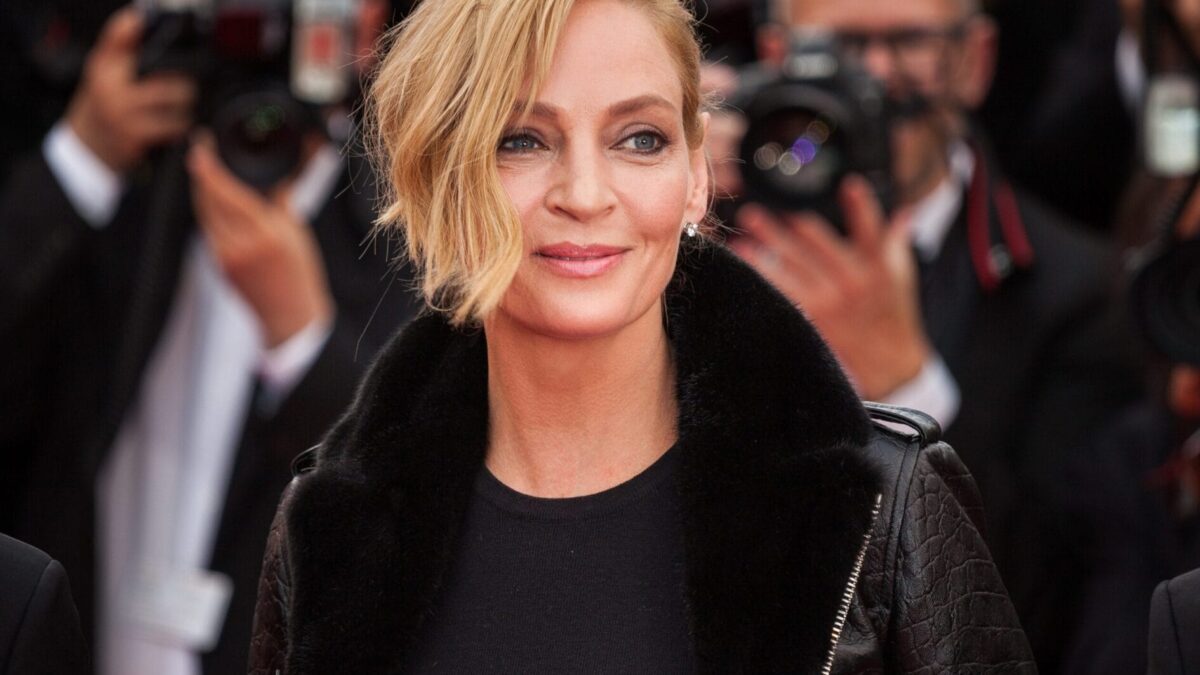 Uma Thurman se une a La Vieja Guardia 2 junto a Charlize Theron y Henry Golding