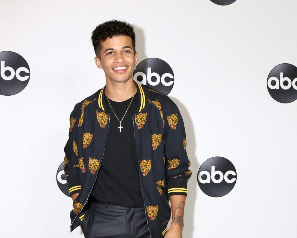Jordan Fisher – Biografía, Películas, Series, Frases, Videos