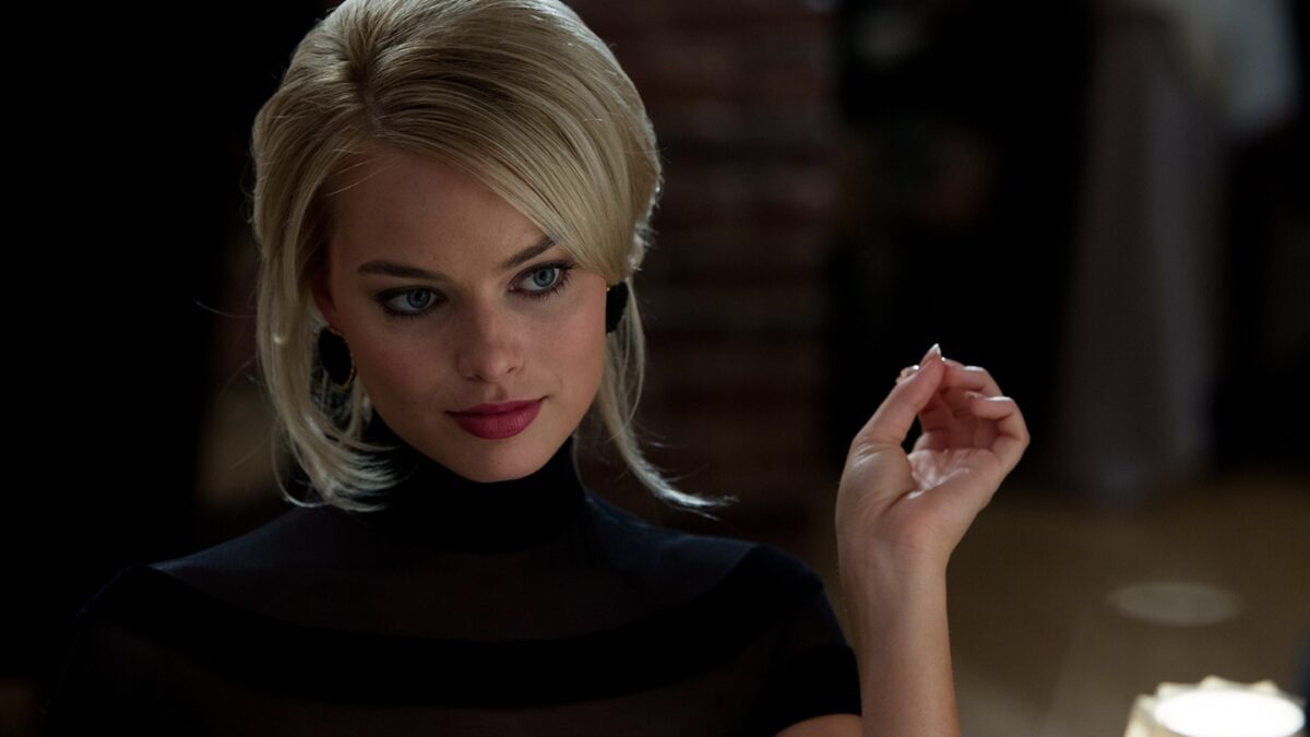 Margot Robbie et le paradoxe Barbie : jouer l&rsquo;icône pour en sortir